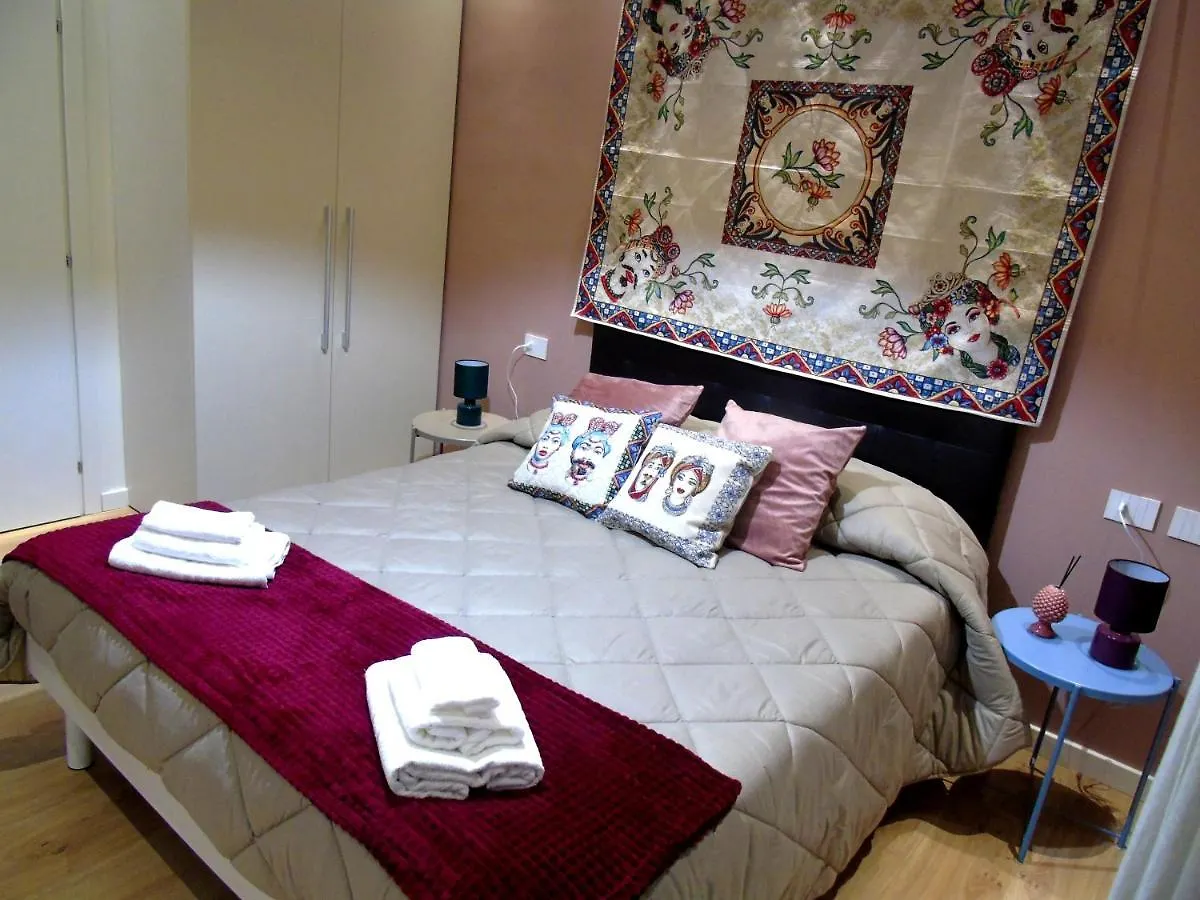 Bed & Breakfast Massimo Luxury Rooms Palermo Italia